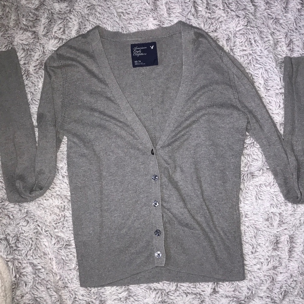 American Eagle sweater